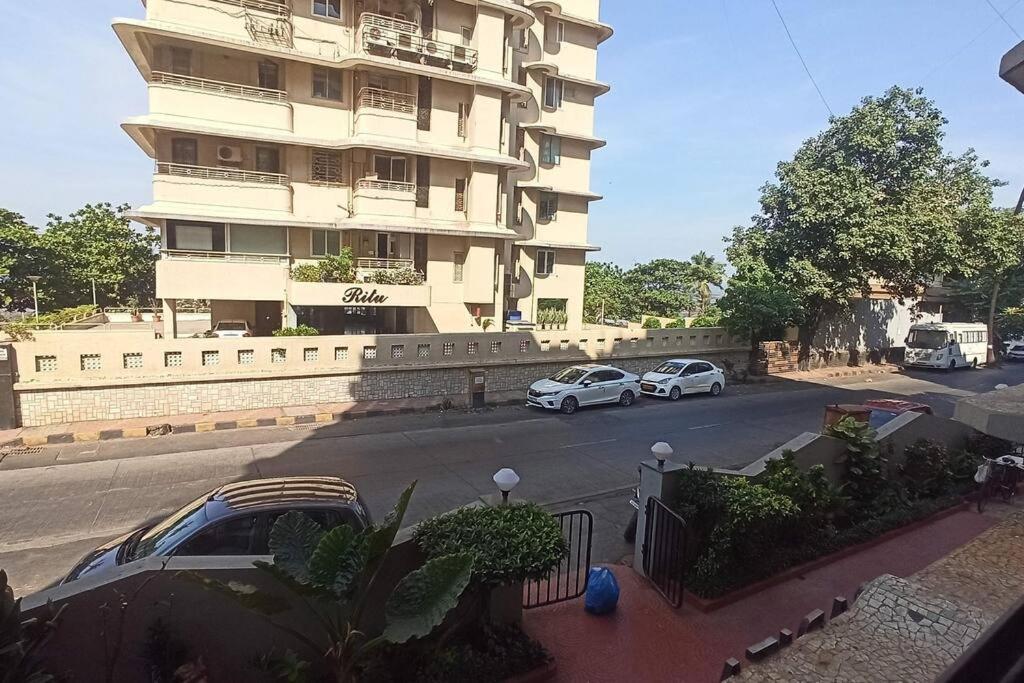 Cozy Private Ac Studio By The Sea Bandstand Bandra W Mumbai Nr Taj Lands End Daire Dış mekan fotoğraf