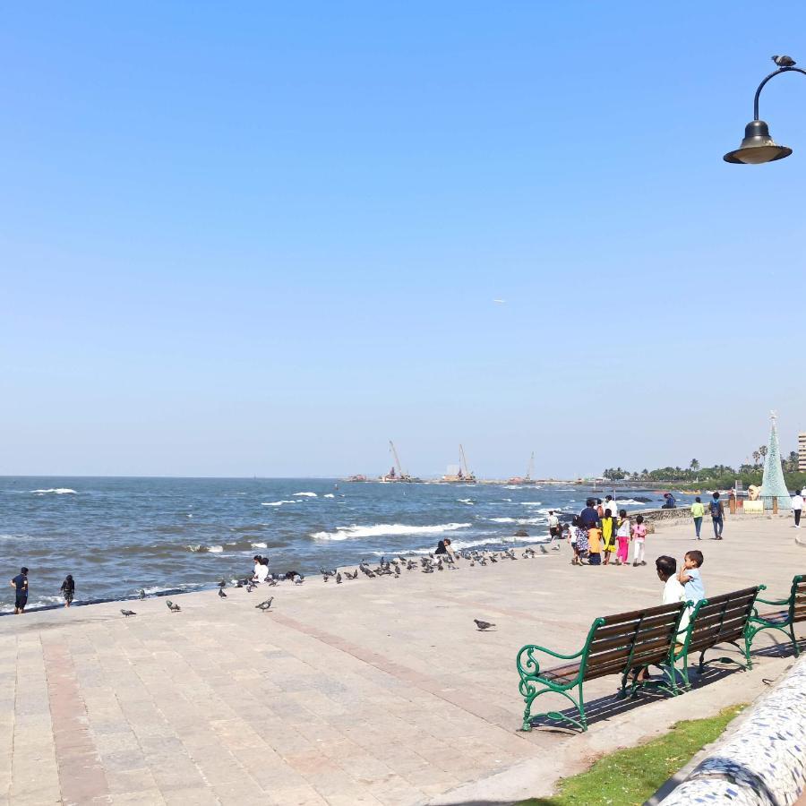 Cozy Private Ac Studio By The Sea Bandstand Bandra W Mumbai Nr Taj Lands End Daire Dış mekan fotoğraf