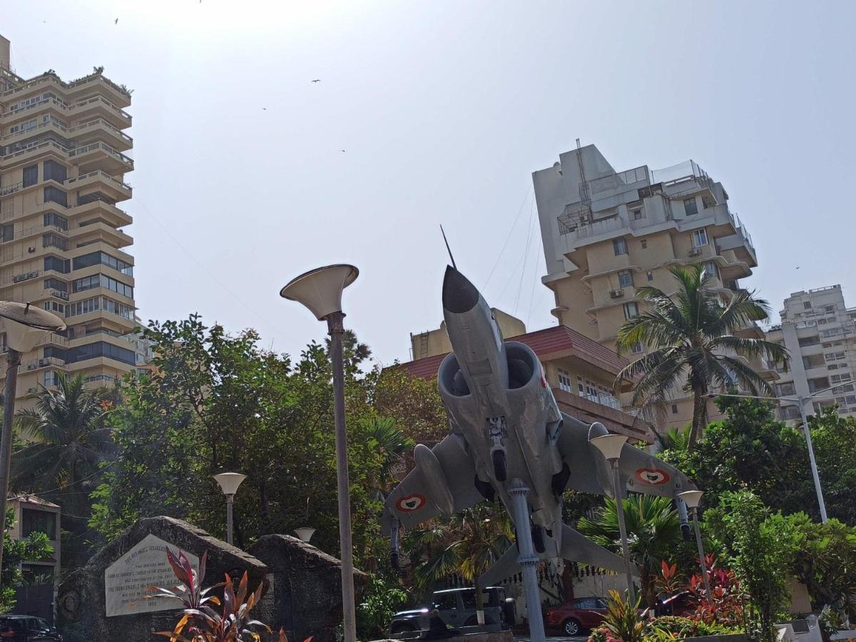 Cozy Private Ac Studio By The Sea Bandstand Bandra W Mumbai Nr Taj Lands End Daire Dış mekan fotoğraf