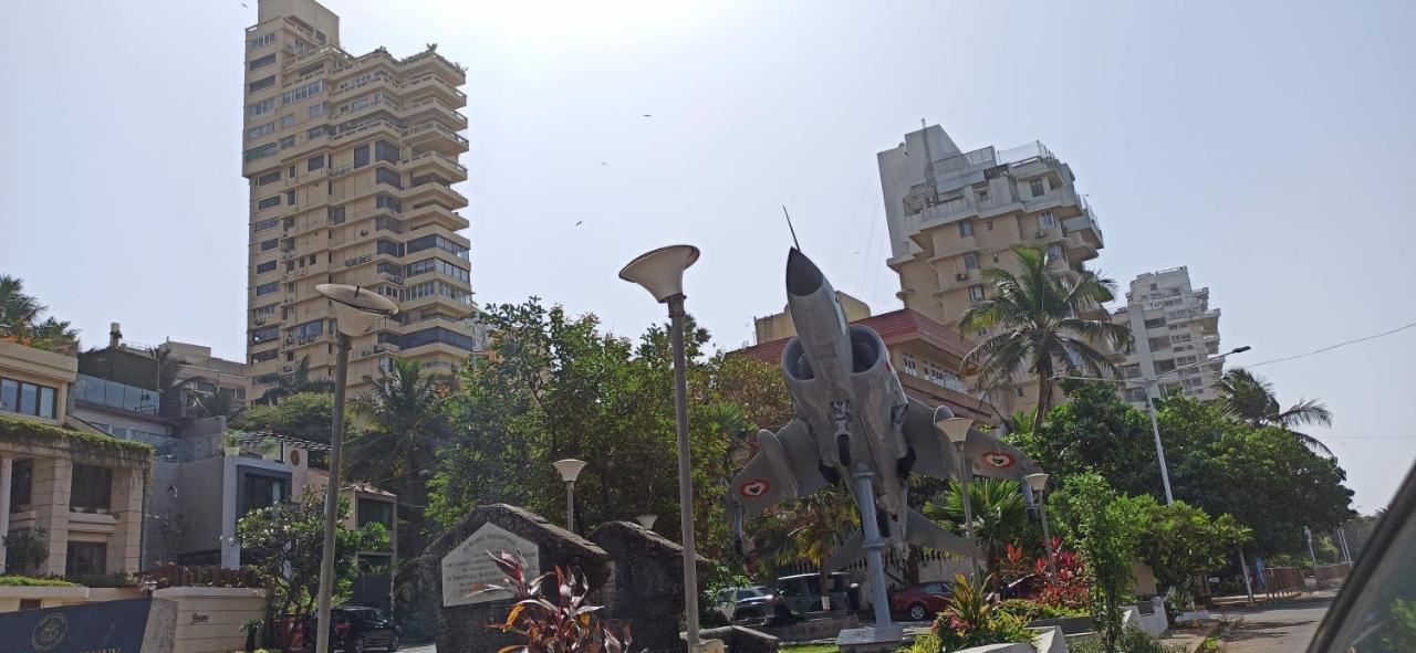 Cozy Private Ac Studio By The Sea Bandstand Bandra W Mumbai Nr Taj Lands End Daire Dış mekan fotoğraf