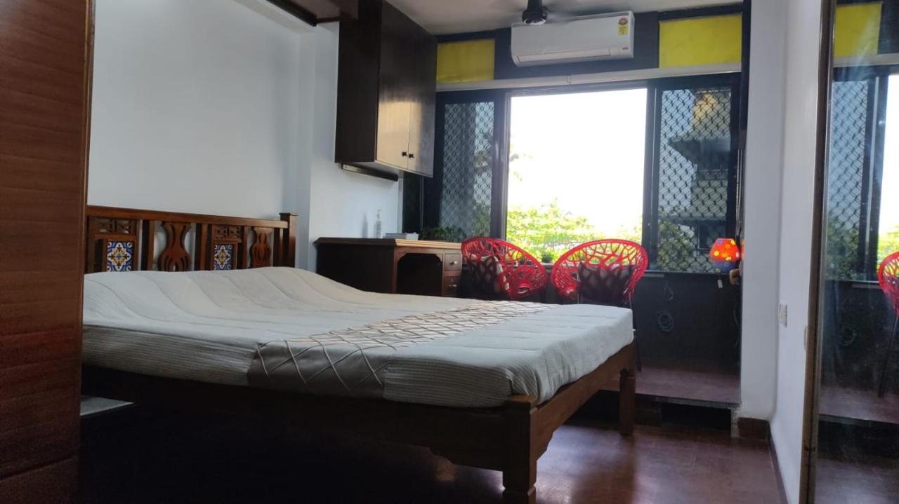 Cozy Private Ac Studio By The Sea Bandstand Bandra W Mumbai Nr Taj Lands End Daire Dış mekan fotoğraf