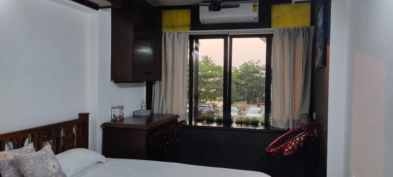 Cozy Private Ac Studio By The Sea Bandstand Bandra W Mumbai Nr Taj Lands End Daire Dış mekan fotoğraf