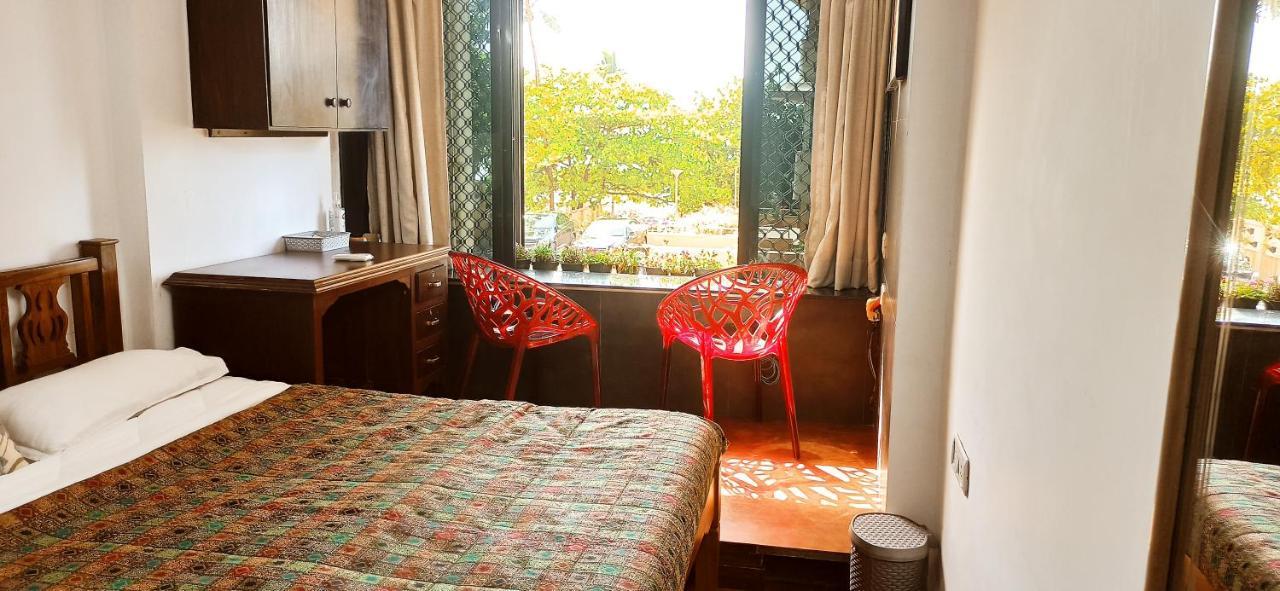Cozy Private Ac Studio By The Sea Bandstand Bandra W Mumbai Nr Taj Lands End Daire Dış mekan fotoğraf